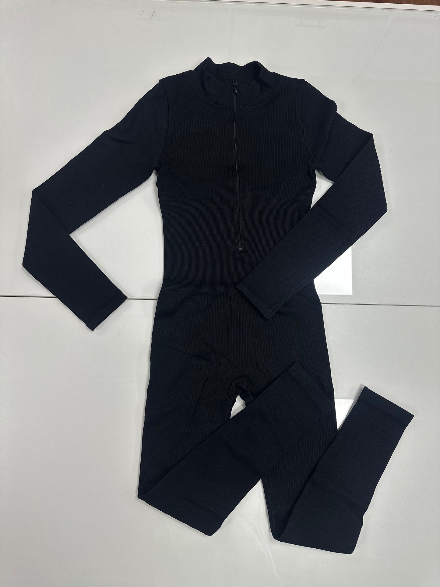 Macacão manga longo preto by exclusiva G