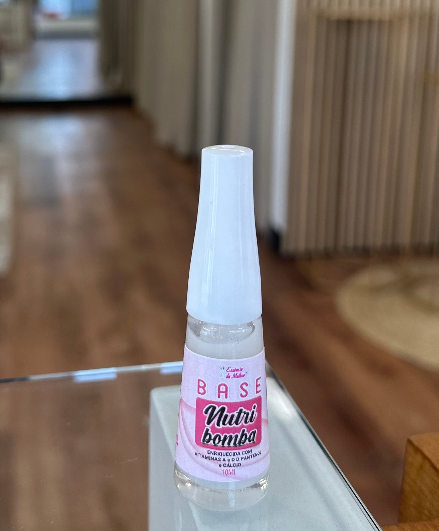 Base Fortalecedora De Unhas Nutribomba Manicure Crescer Unha