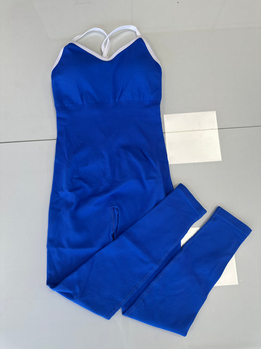 Macacão Fitness by Exclusiva com detalhe nas costas Azul  -P