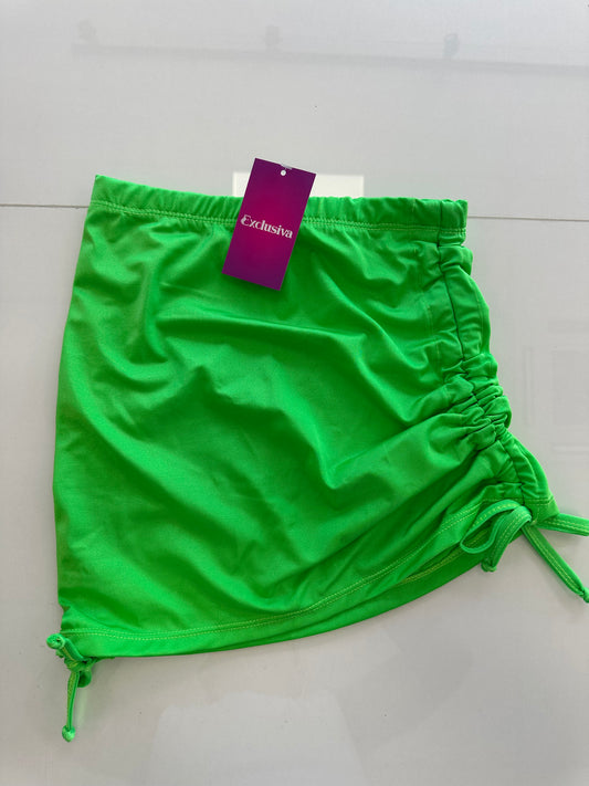 Saída De Praia Saia Curta Franzida nas laterais P