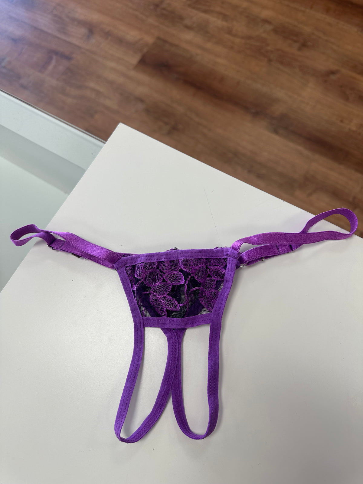 Calcinha secretária - tamanho único regulável na lateral - roxo