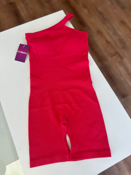 Macacão Fitness by Exclusiva um ombro só vermelho  - G