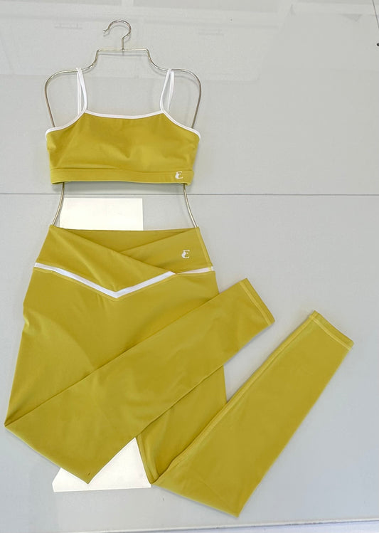 Conjunto By Exclusiva - GG