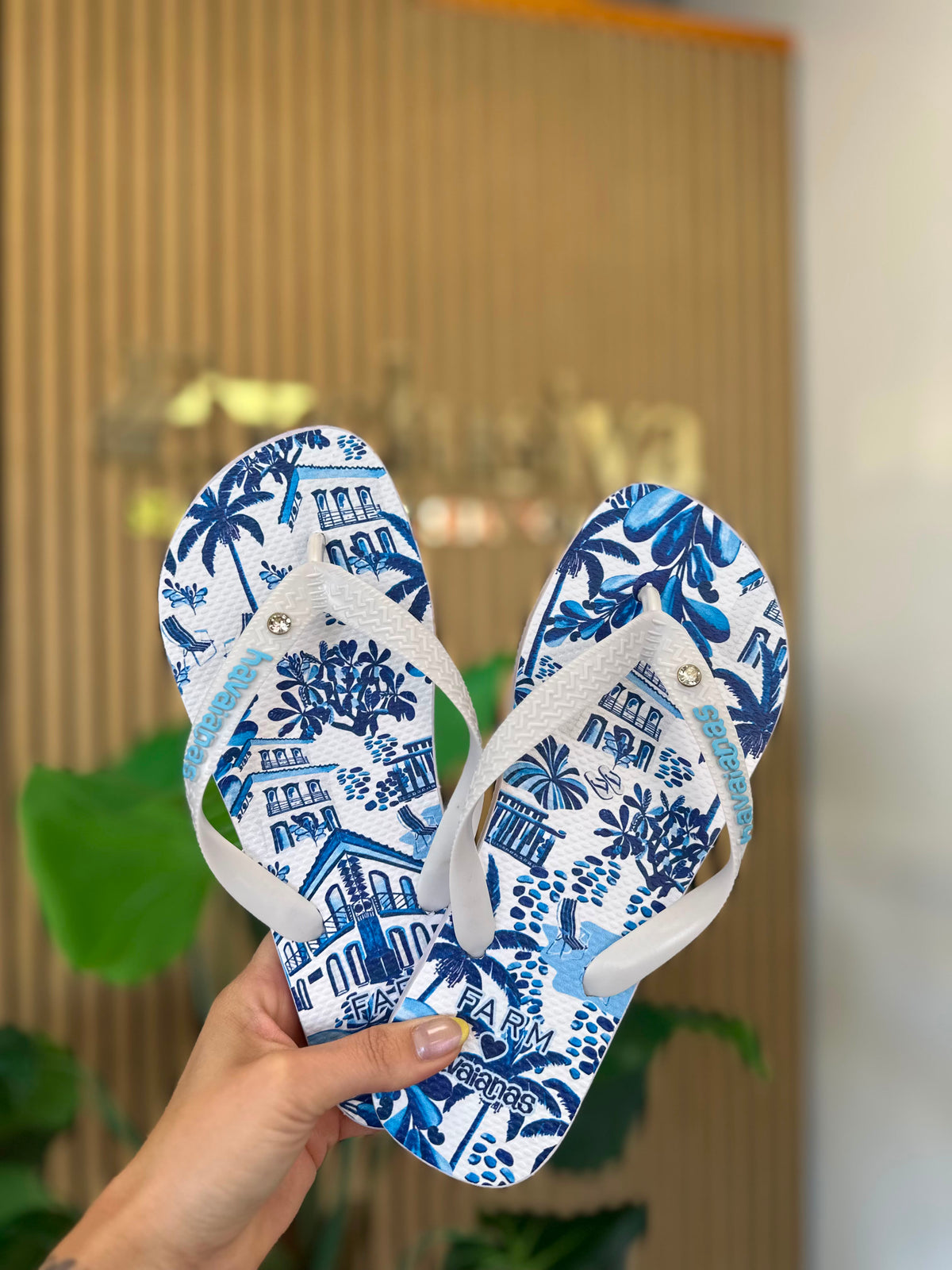 Havaianas ispired Farm 33/34