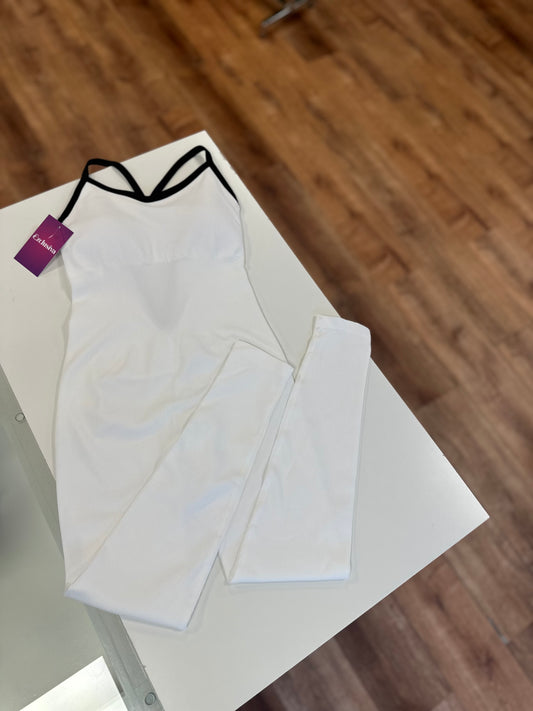Macacão Fitness by Exclusiva com detalhe nas costas Branco -M